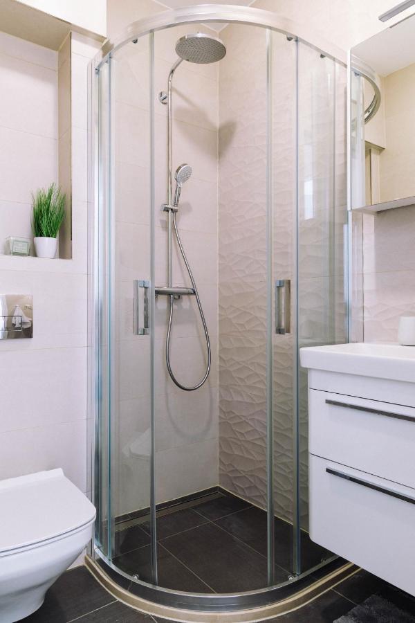 Brand New & Comfort Apartment L & L ,Free Parking + Close To Beach Dubrovnik Luaran gambar